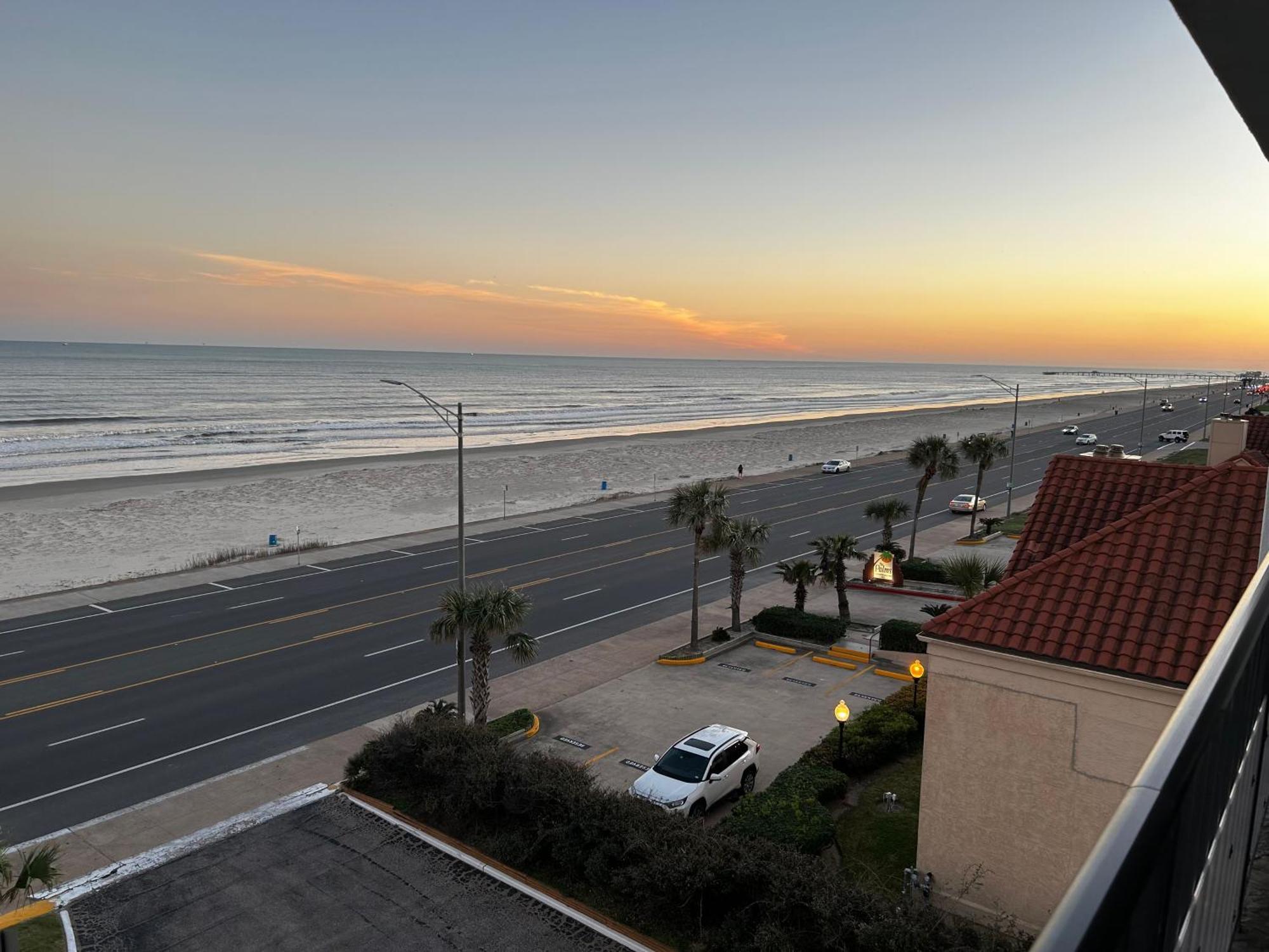 Amazing And Spectacular Ocean And Beach Views In Galveston Exterior foto